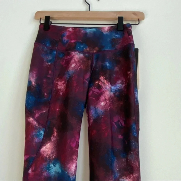 NWT Calia Underwood Leggings Xs Mid-Rise 7/8 Ankle Galaxy
Energize Winter sky - Picture 4 of 11